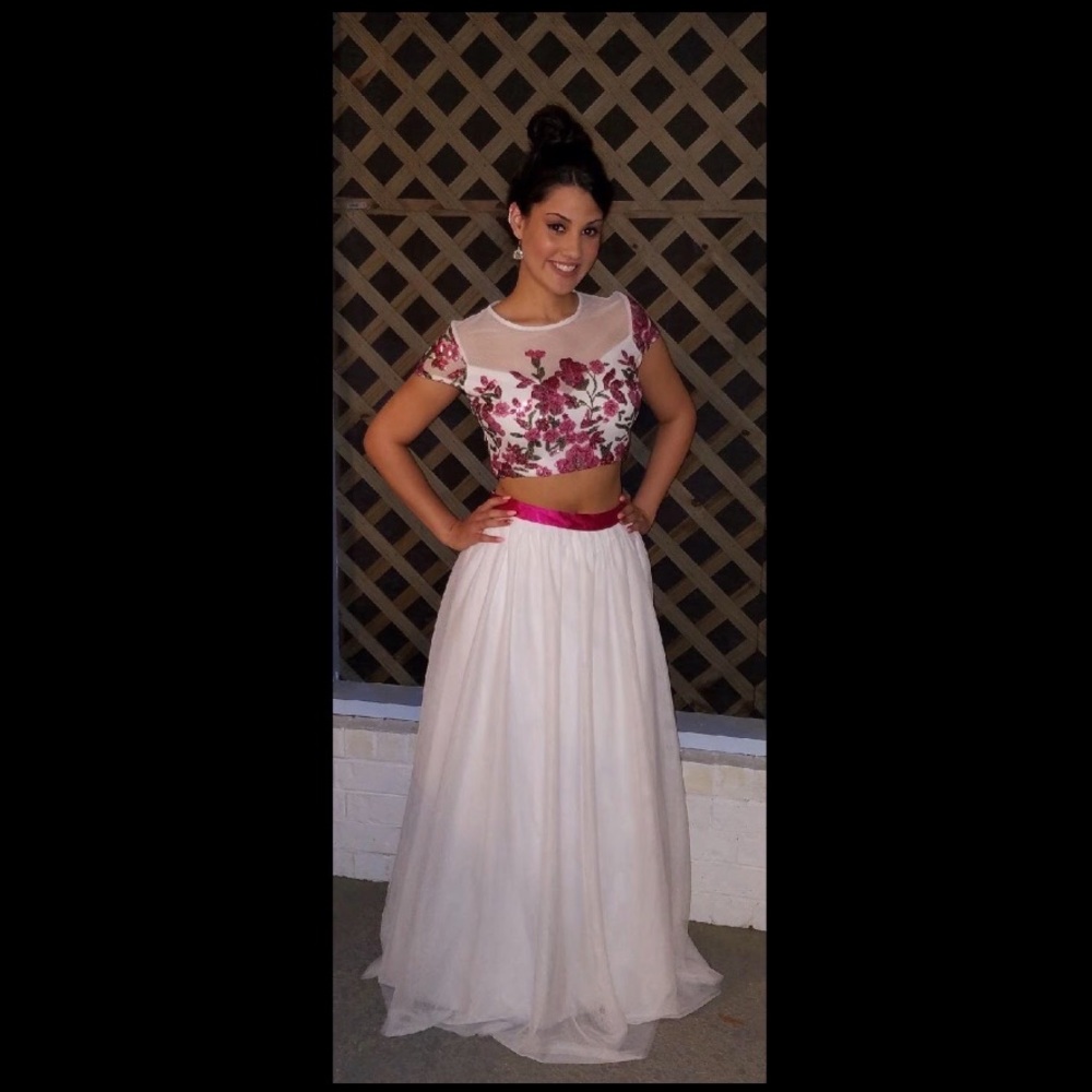 Say Yes to the Prom Dress